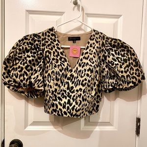 Dressed in LALA leopard print puff sleeve side zip crop top size M NWT!